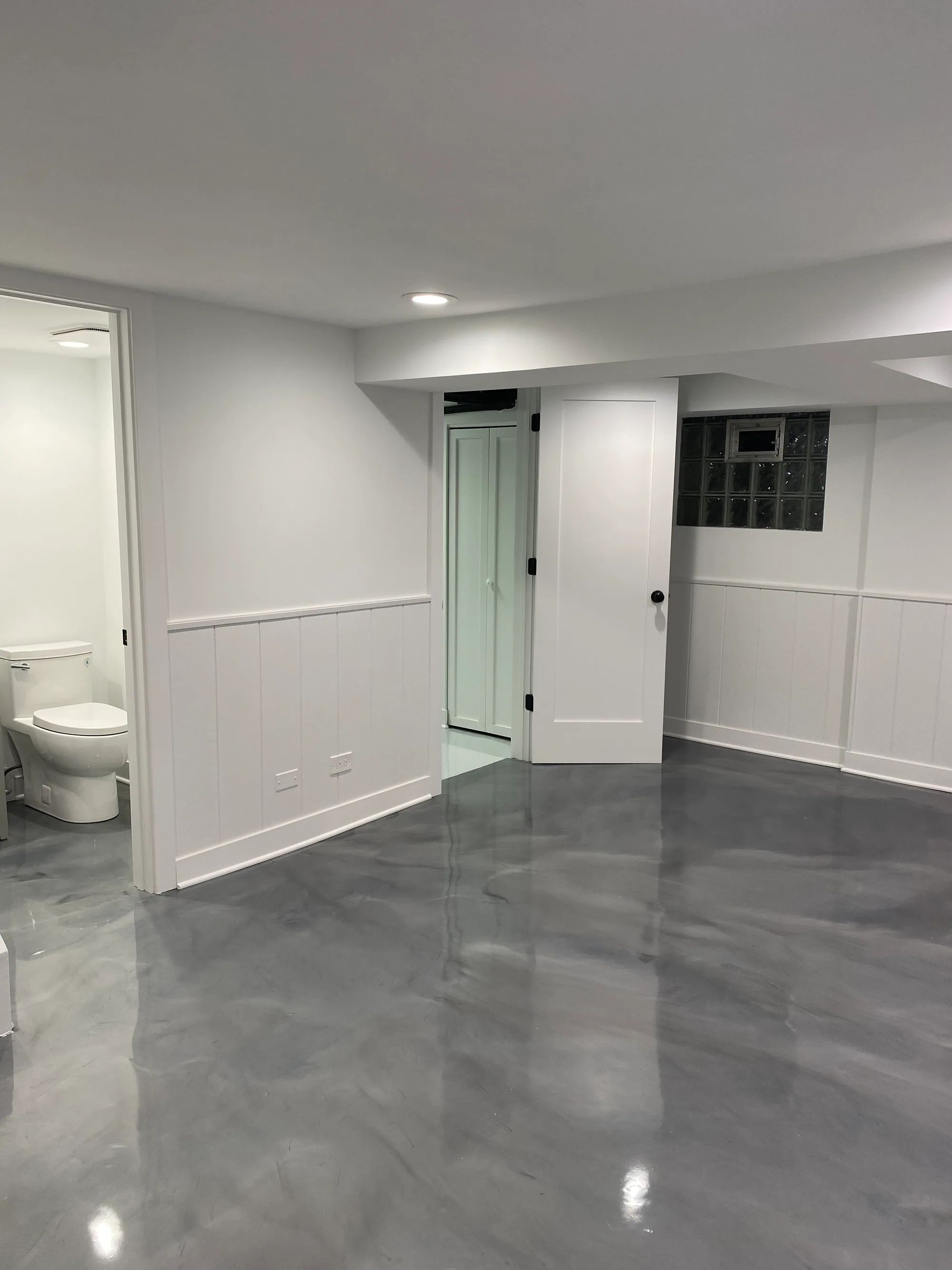 Glenview lower-level basement buildout by Delta 02