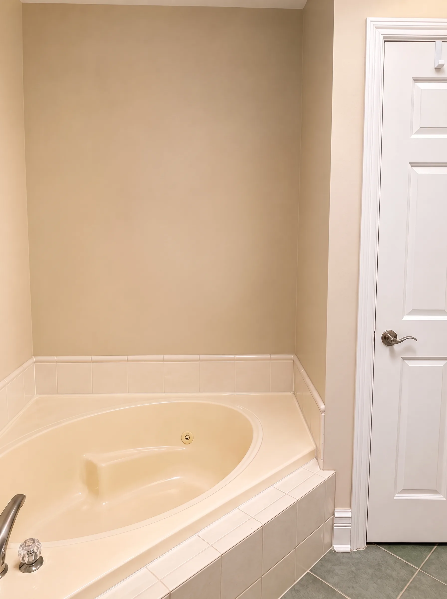 Chicago Bathroom Expansion with Walk-In Shower, Bathtub and Double Vanity before remodeling