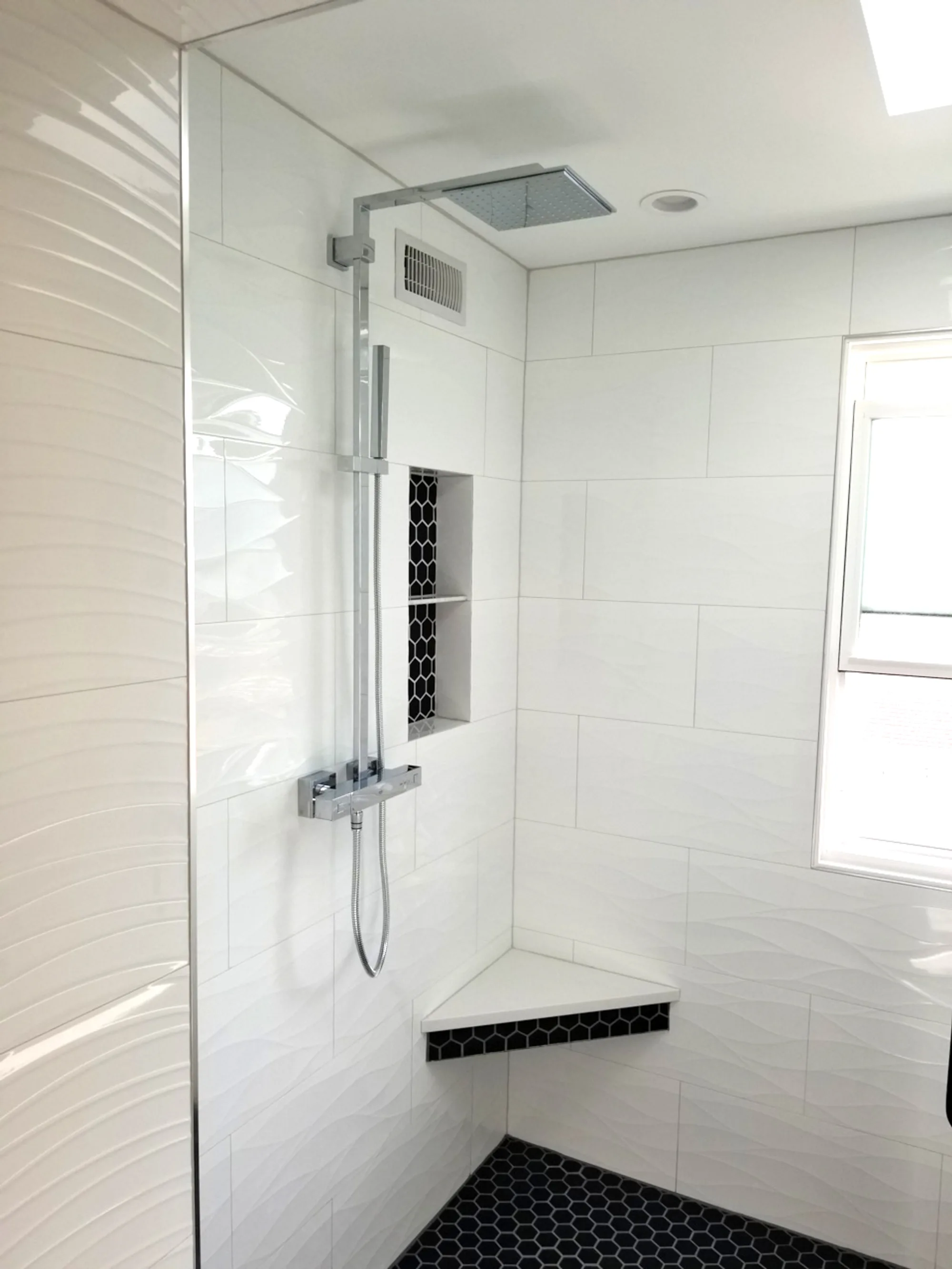 Winnetka bathroom remodel by Delta 03
