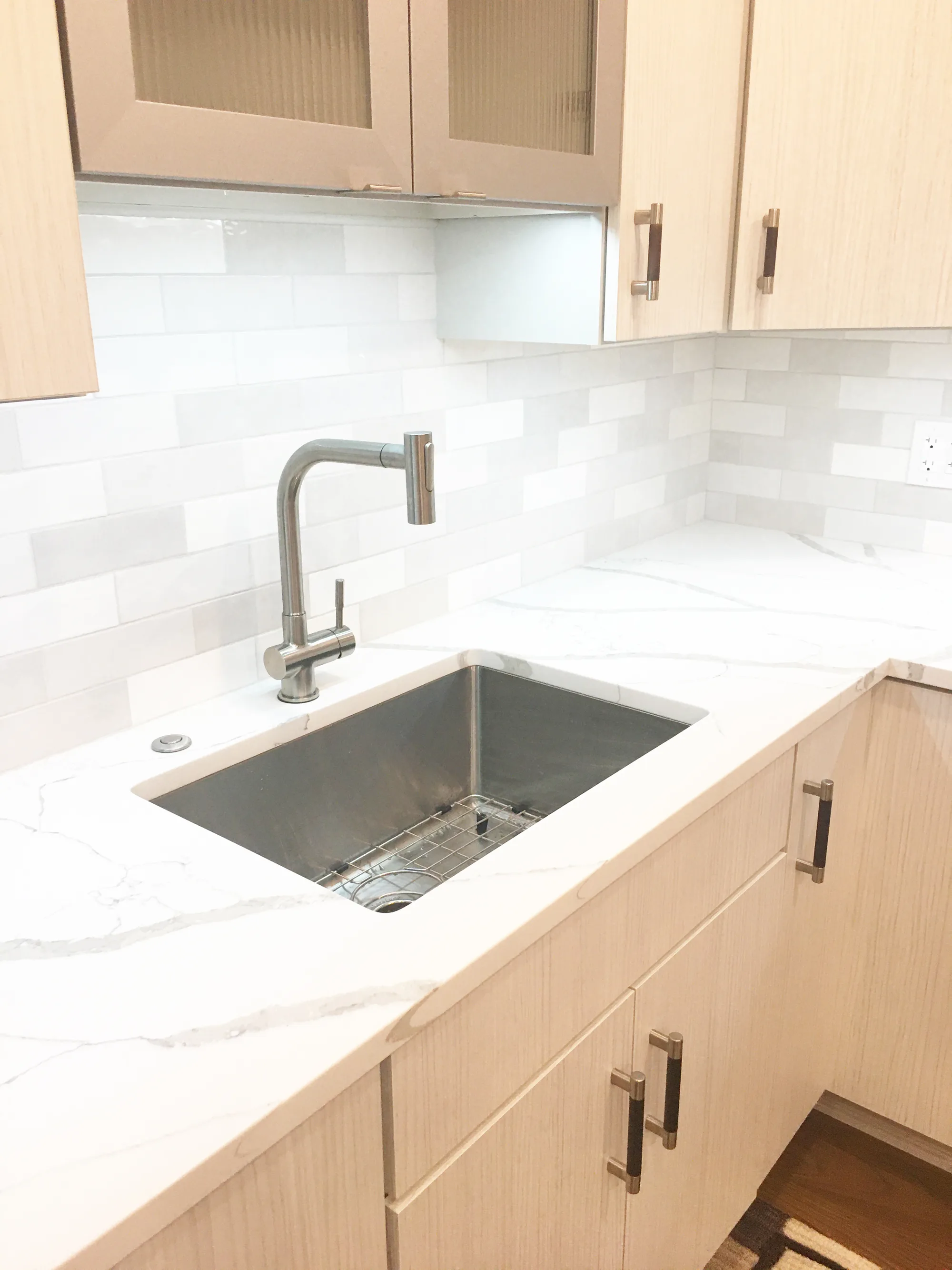 Evanston kitchen remodel by Delta 04