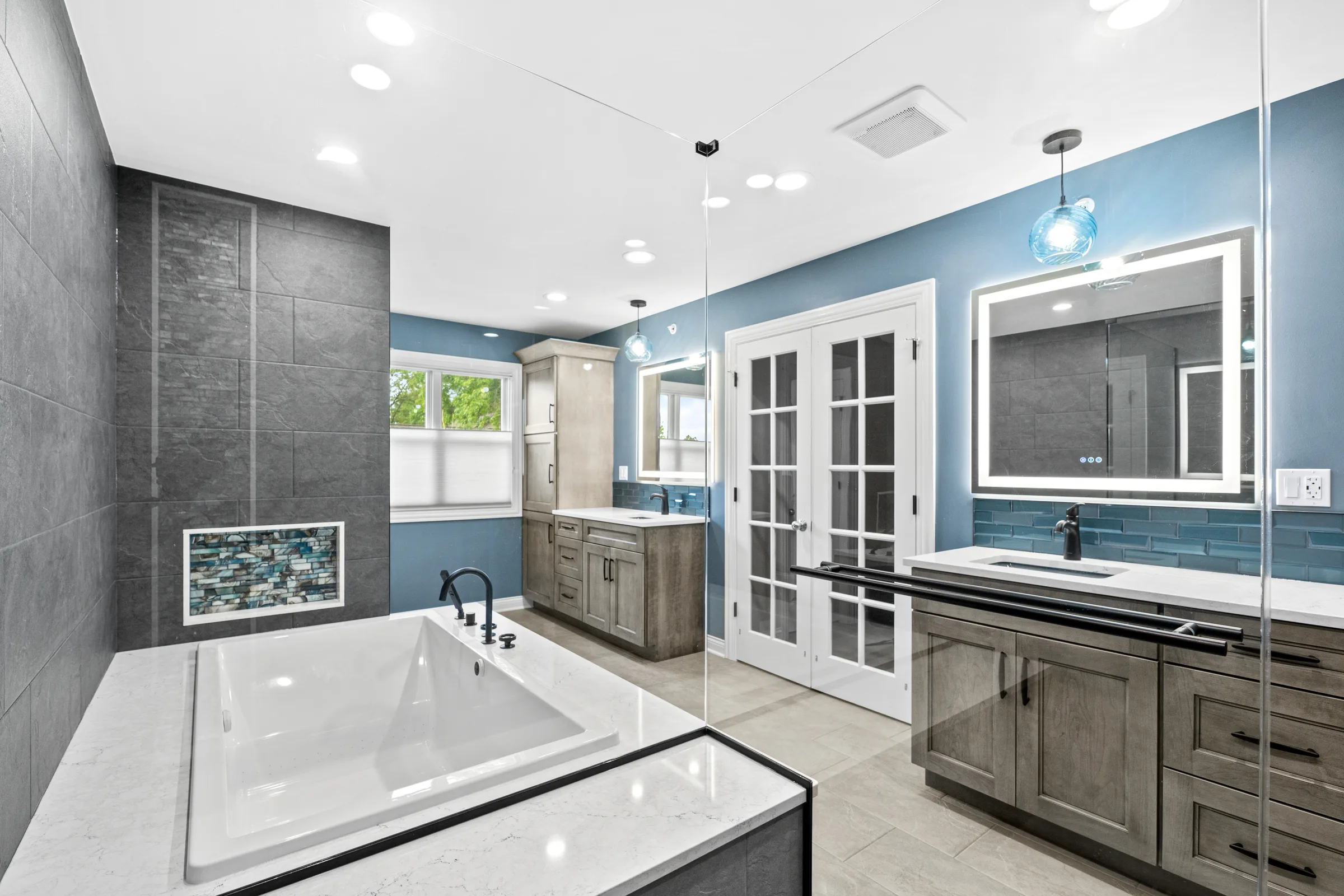 Mount Prospect spa bathroom by Delta Remodels: finished interior overview