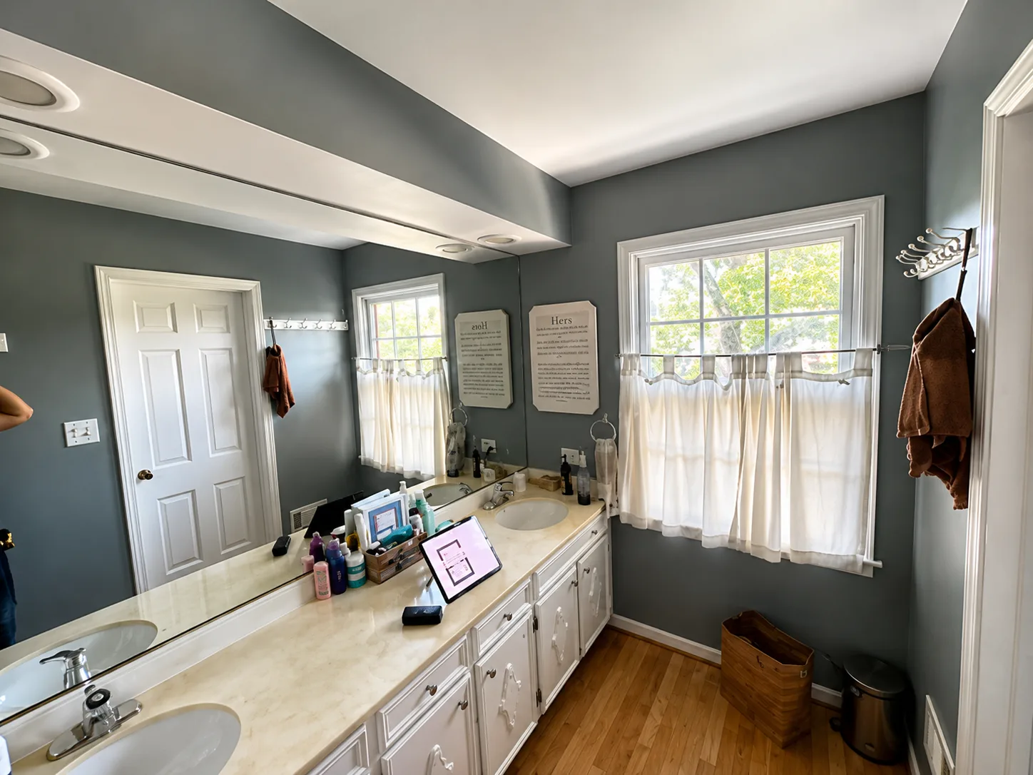 Lake Forest Bathroom Remodel in Lake Forest, Illinois, before remodeling