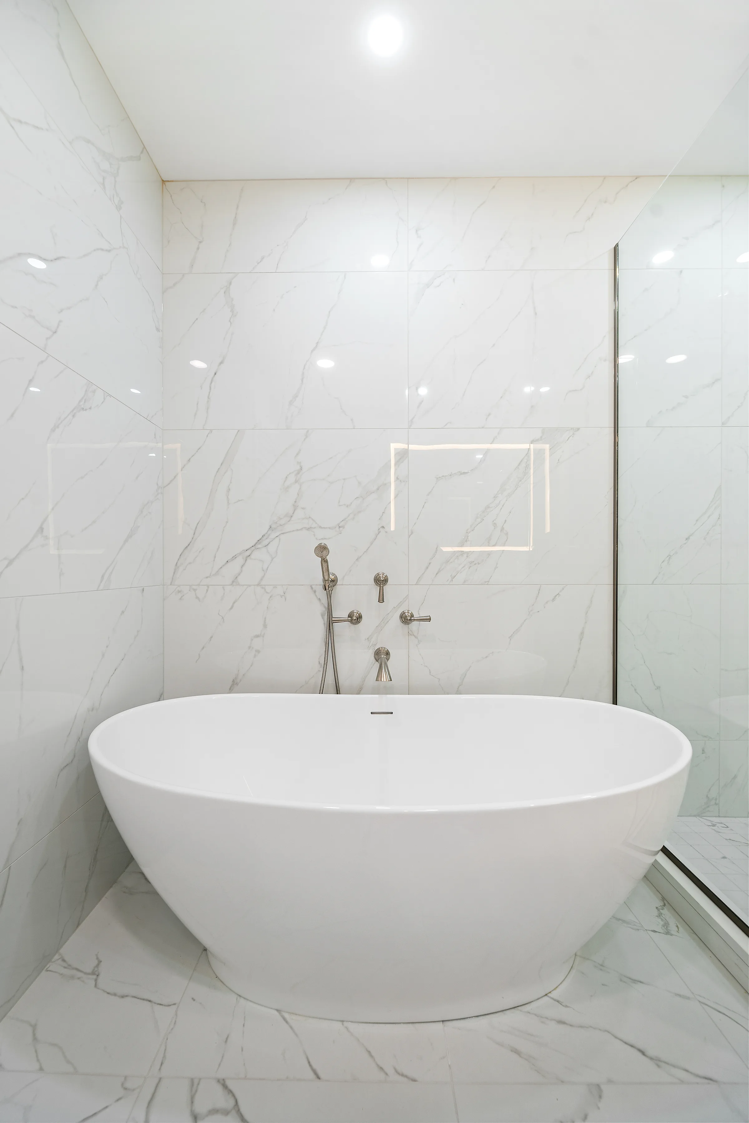Lake Bluff bathroom remodel: undermount sink and quartz counter detail
