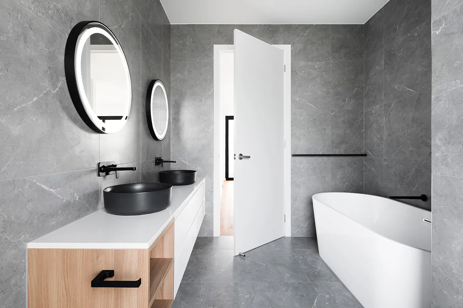 berb-beautiful-bathroom